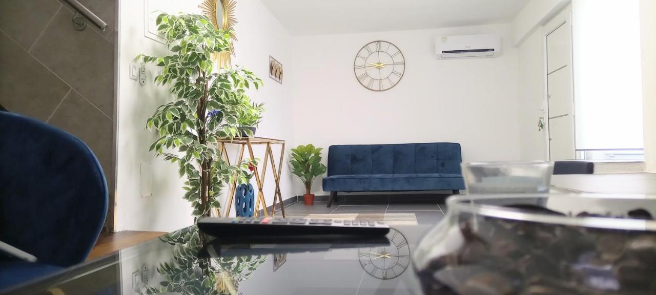 Апартаменты Casa Incrivel Refugio Lieva ,Piscina , Jacuzzi Exterior E Zona Kids Нелаш Экстерьер фото