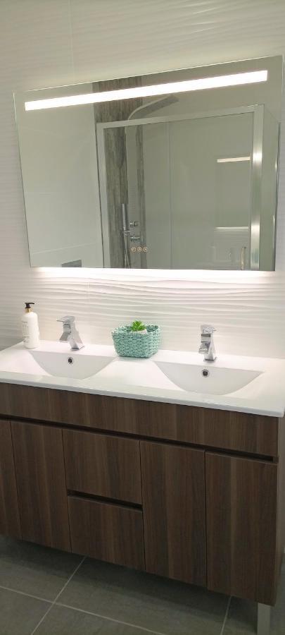 Апартаменты Casa Incrivel Refugio Lieva ,Piscina , Jacuzzi Exterior E Zona Kids Нелаш Экстерьер фото